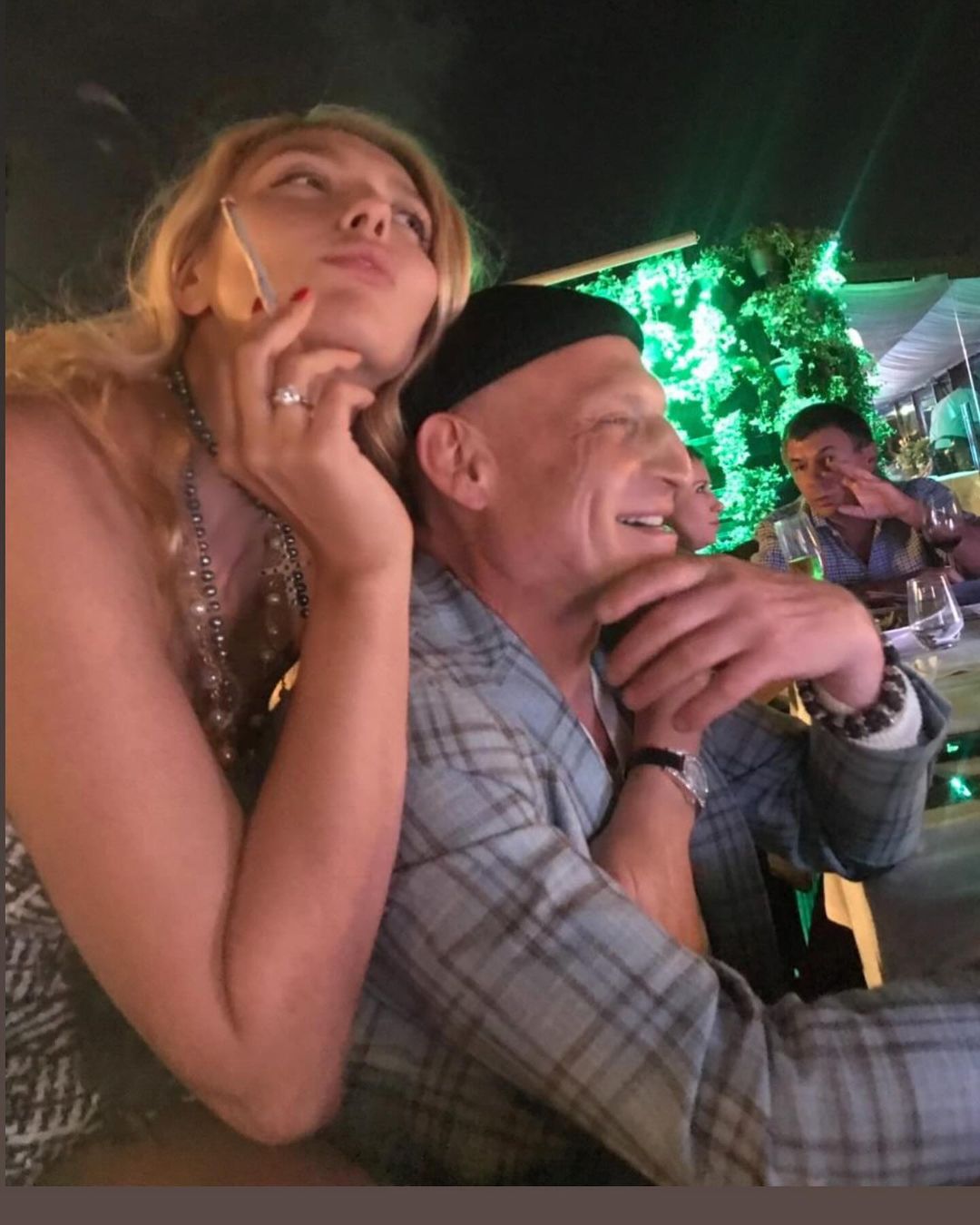 Оля Полякова чесно розповіла про кризу в шлюбі: "Я вже не знаю, що нас тримає"